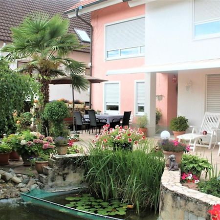 Ferienwohnung Im Liestengarten Auggen Bagian luar foto